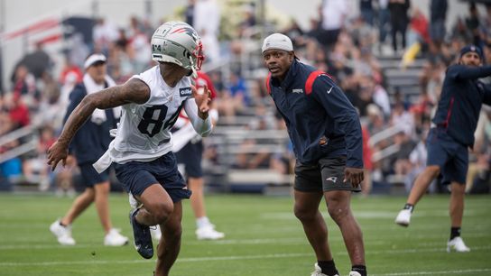 Patriots Camp Report 07.30.21: Passing offense starts to air it out a little bit taken at Gillette Stadium (Patriots)